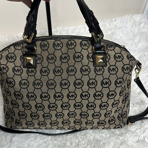 Michael Kors Black and Tan Tote Bag with Dustbag - Picture 3 of 16